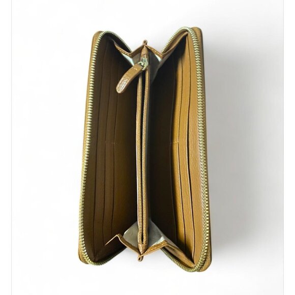 Michael Kors Tan Leather Wallet - Picture 2 of 4